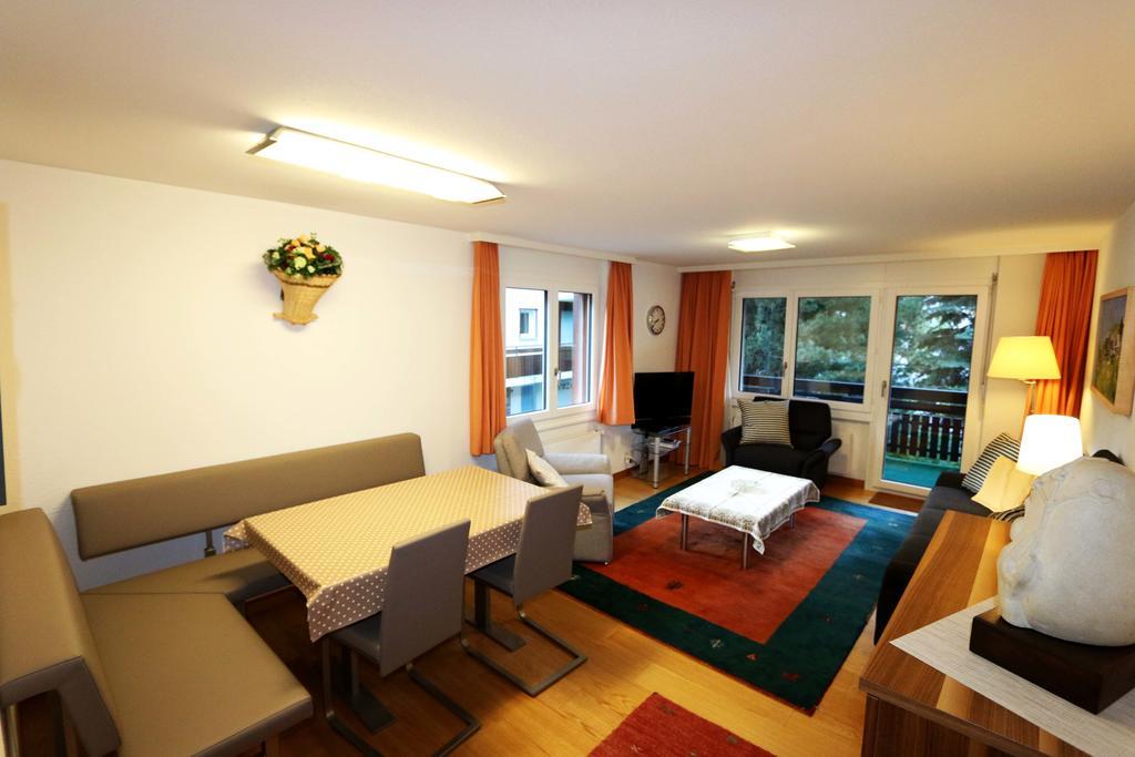 Everest Saas Fee Quarto foto